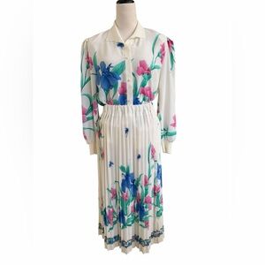 La Phia Vintage Elegant Floral Long Sleeve Blouse Pleated Skirt 2 Piece Set